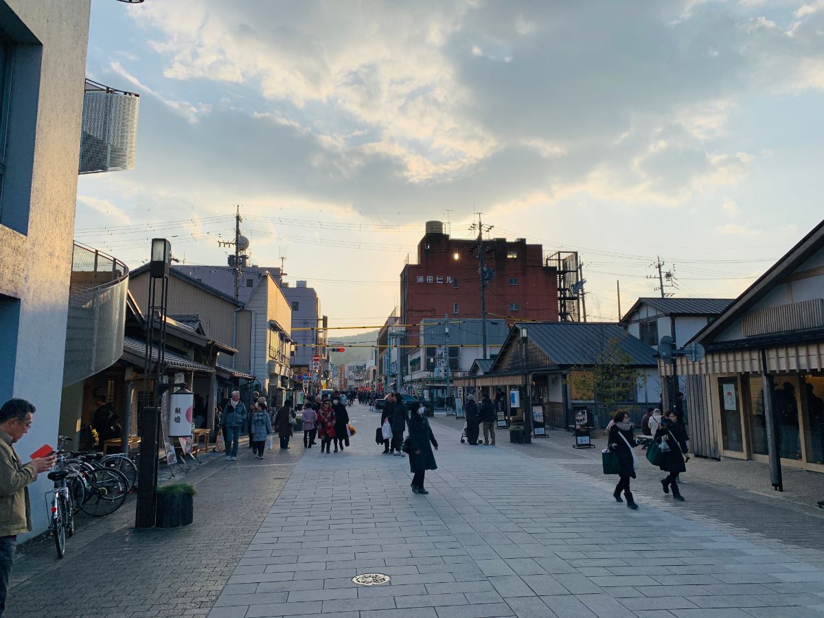 伊勢神宮 外宮参道の食べ歩きグルメ6選！わちろぐ