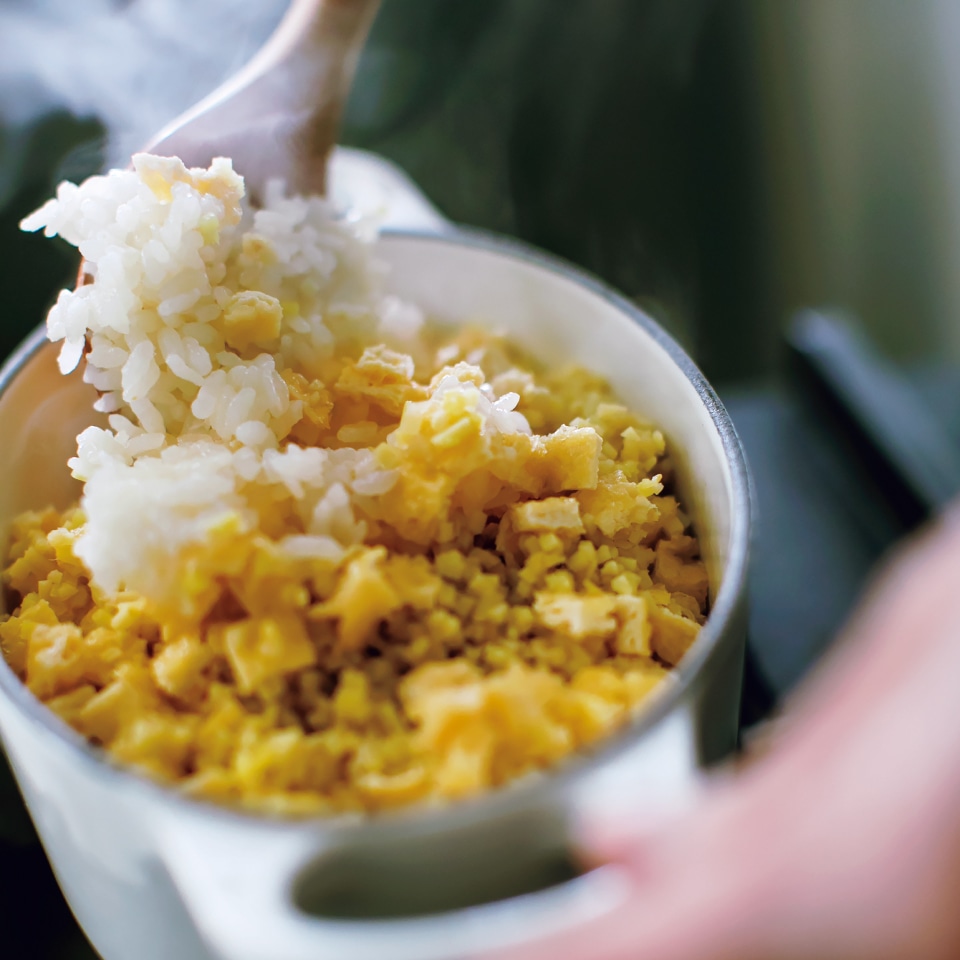 Amazonゆとりの空間 栗原はるみ 萬古焼 ごはん鍋 3合炊き ホワイト K22A01211201share with Kuriharaharumiご飯鍋・文化鍋 通販