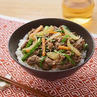 疲れたなと感じたら！ニラ入りスタミナ牛丼