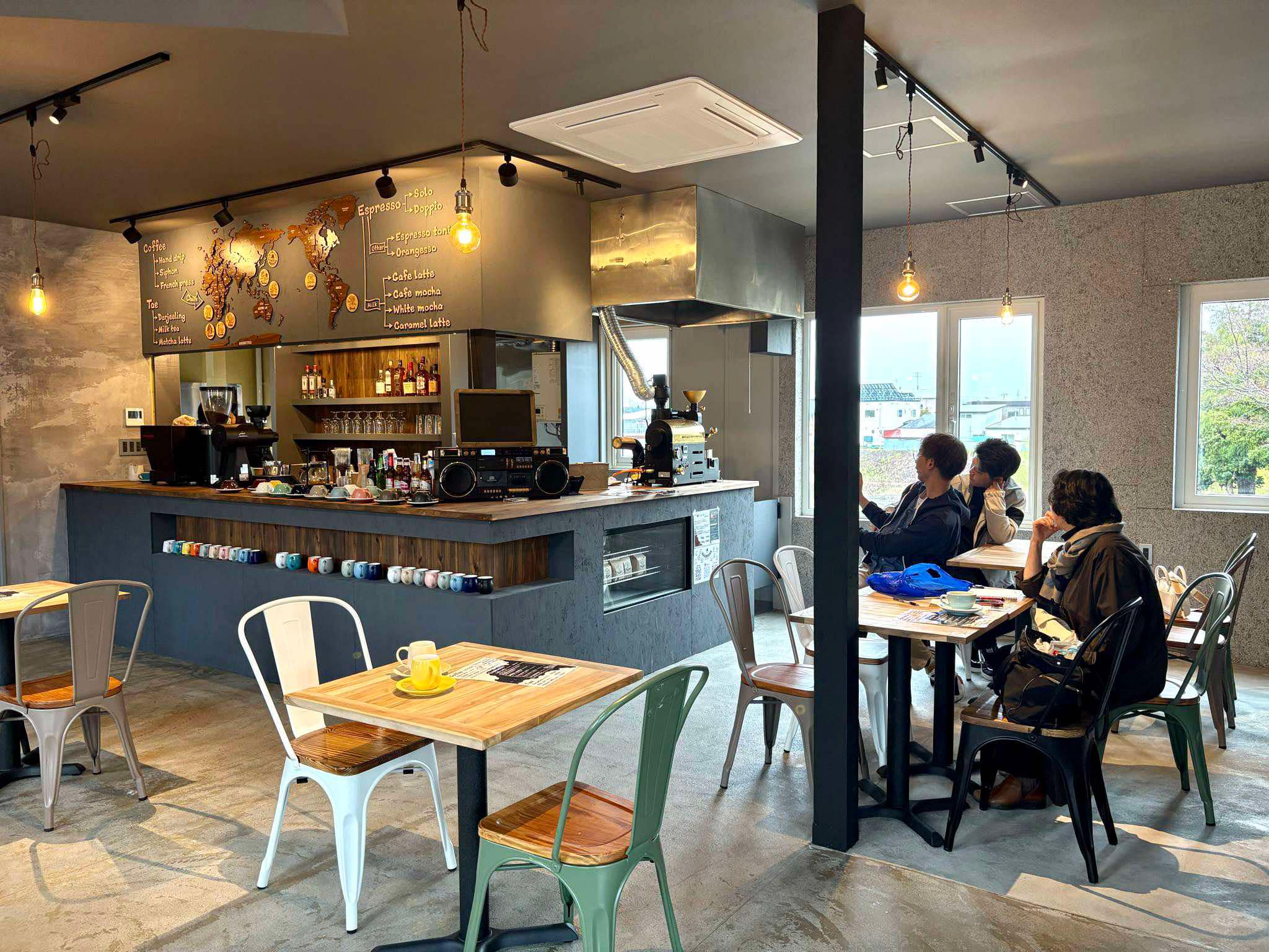 くりふと発、夢の実店舗が開業Bunateta coffee roasters - 栗山町公式ホームページ