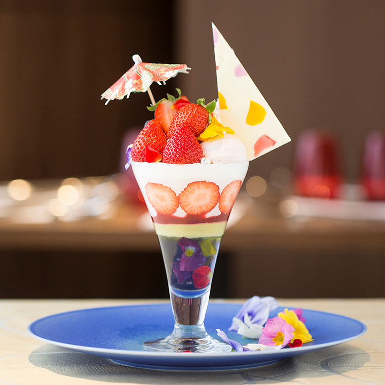 今すぐ食べたい！「 いちごパフェ」で見つけた全国のいちごパフェ11選RETRIP リトリップ