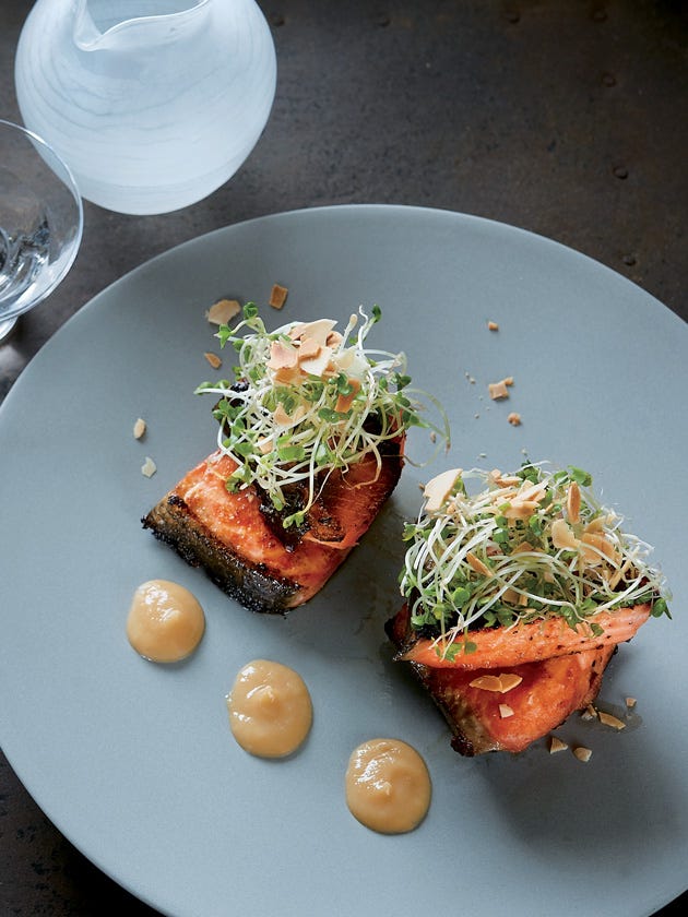 Amazon.co.jp: 和風魚惣菜鮭の西京焼5個入り便利な骨取り済み 温めるだけ 冷凍食品 おかず 惣菜 西京焼 西京漬け 鮭サーモン 魚惣菜 和食 惣菜セット 総菜 魚匠えびす : 食品・飲料・お酒