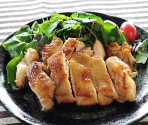 簡単に作れる照り焼きチキンのレシピ