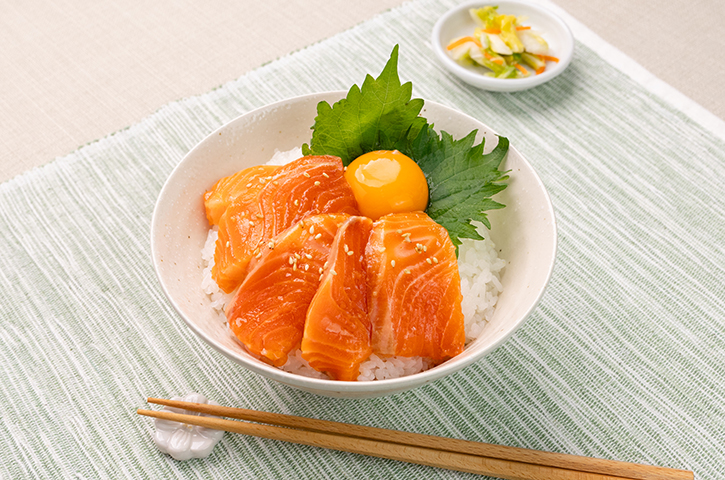 基本からアレンジまで！思わずつくりたくなる「海鮮丼 タレ めんつゆ」のレシピ集クックパッド