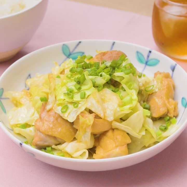 鶏もも肉とキャベツの煮物