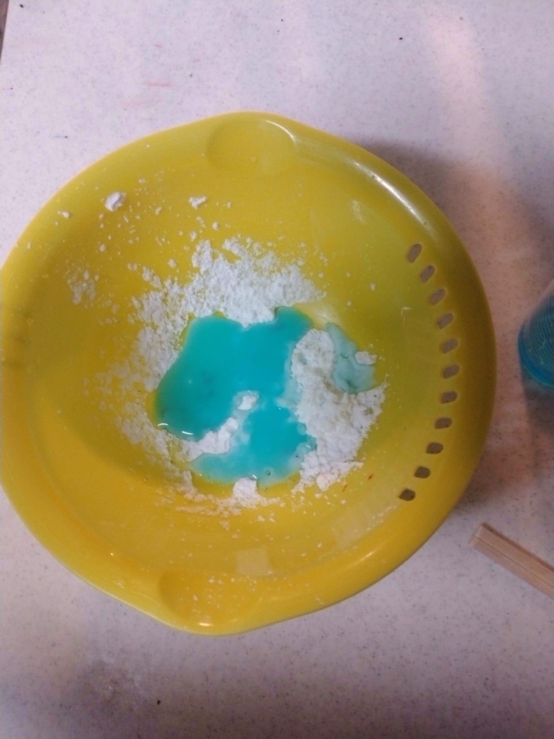 秋の遊び 材料２つだけ！簡単手作りスライム 理学療法士 レミママ- エキスパート - Yahoo!ニュース