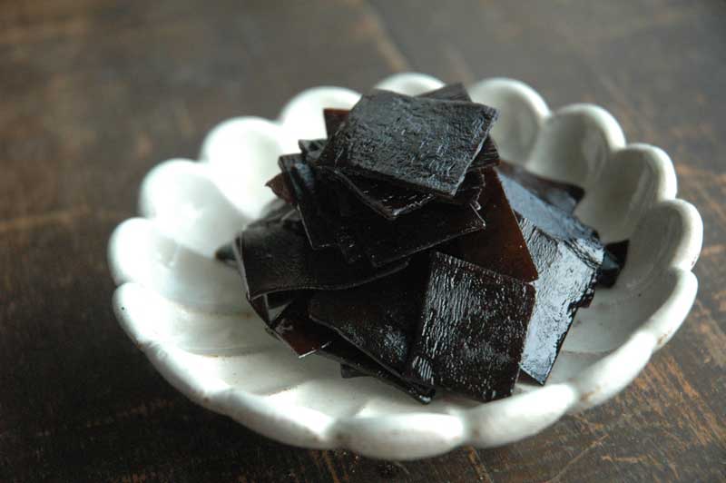 鰹節と昆布で自家製出汁醤油「昆布醤油」