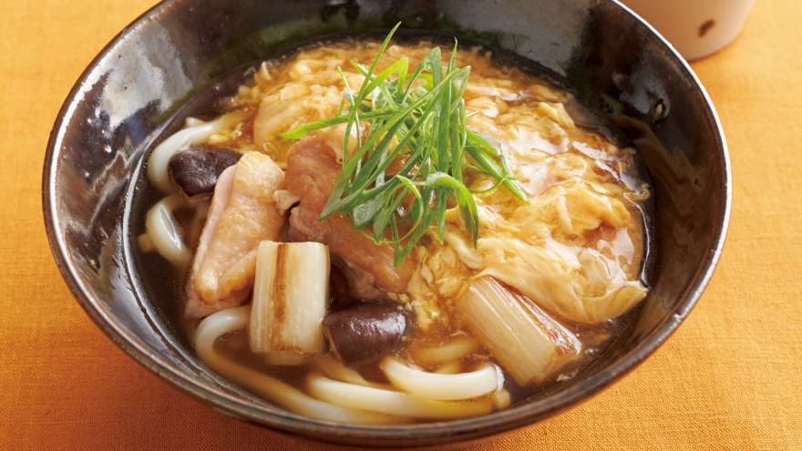 鶏むね肉で。しょうが香る鶏だしうどん