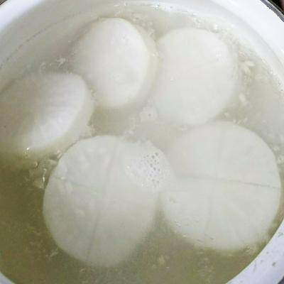 染み旨おでんのための大根の下茹でのやりかた調理師が教える理由と下ごしらえ racss- エキスパート - Yahoo!ニュース