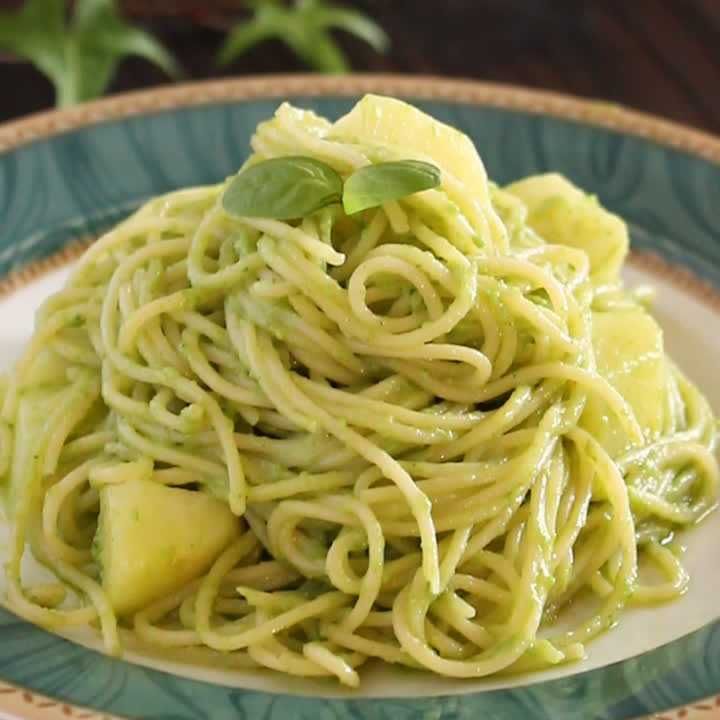 クリスマスなどにも♪じゃがいもたっぷり！バジルの香りと鶏の鶏手羽元の旨みのトマト煮で減塩☆「鶏手羽元とじゃがいものレンチン！バジルトマト煮」 レシピ1959スパイス大使: のんびり毎日 日々の暮らしの食卓 いただきますのレシピ 時々 編み物