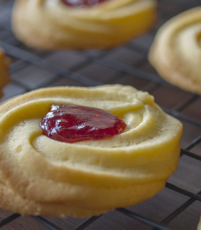 レトロ可愛い♡ サクサクな絞り出しジャムクッキーの作り方絞り出しクッキー簡単お菓子作り - YouTube