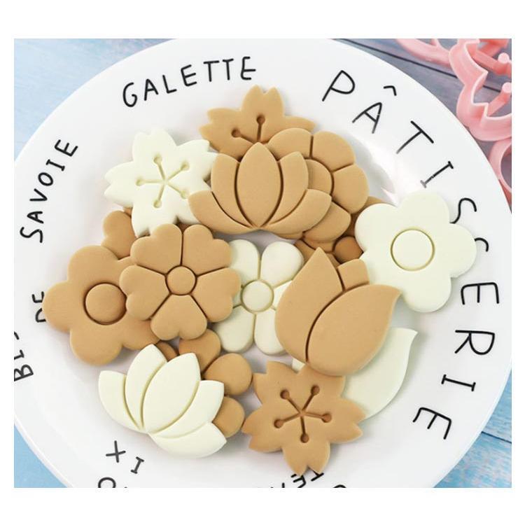 〒 クッキー型☆ミニ Ateco 12個セット缶 フラワー＆葉っぱ ステンレス- NUT2deco