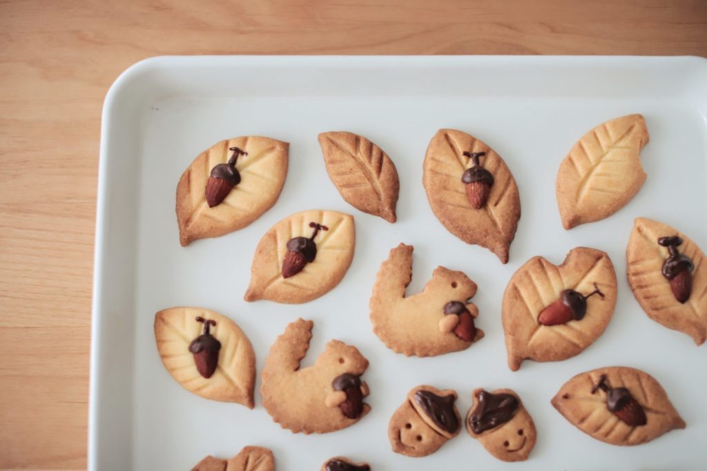 型なしで作る、ハートのアイスボックスクッキーのレシピお菓子・パン材料・ラッピングの通販 cotta＊コッタ