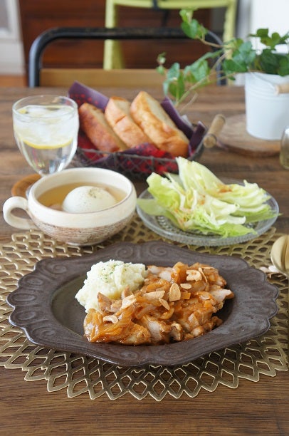 鶏肉のトマト煮込み