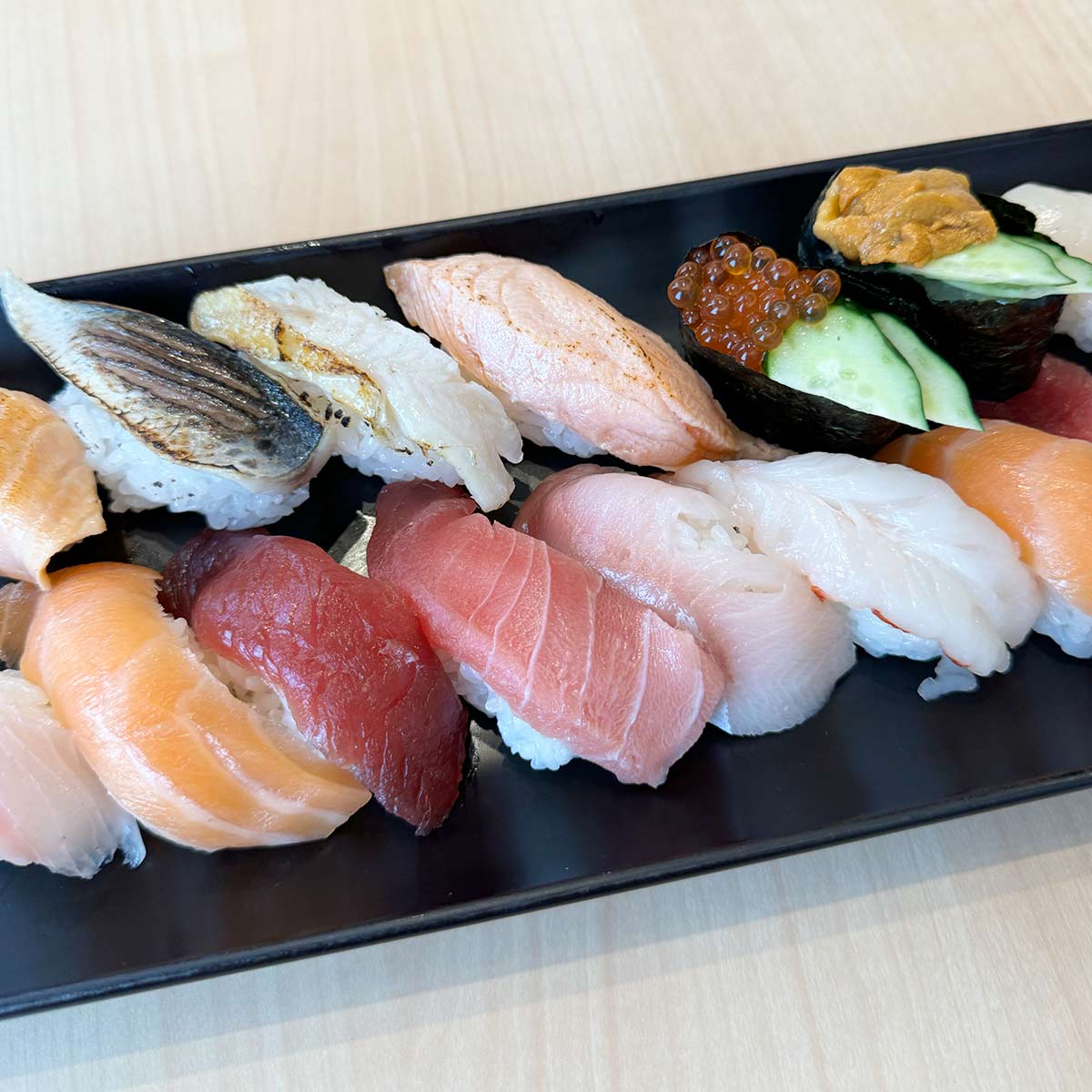 高級寿司が食べ放題2,999円〜！上野「すし酒場 フジヤマ」がコスパ最高で神すぎる - TRiP EDiTOR