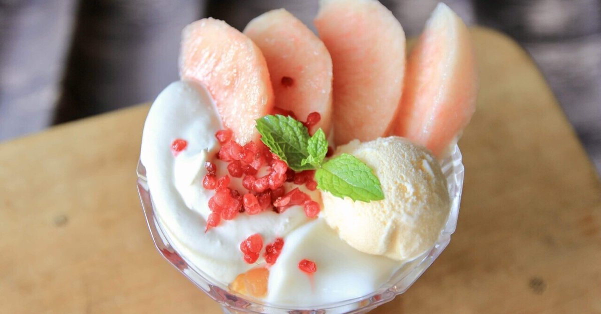 子どもも喜ぶ♪簡単いちごパフェLEE