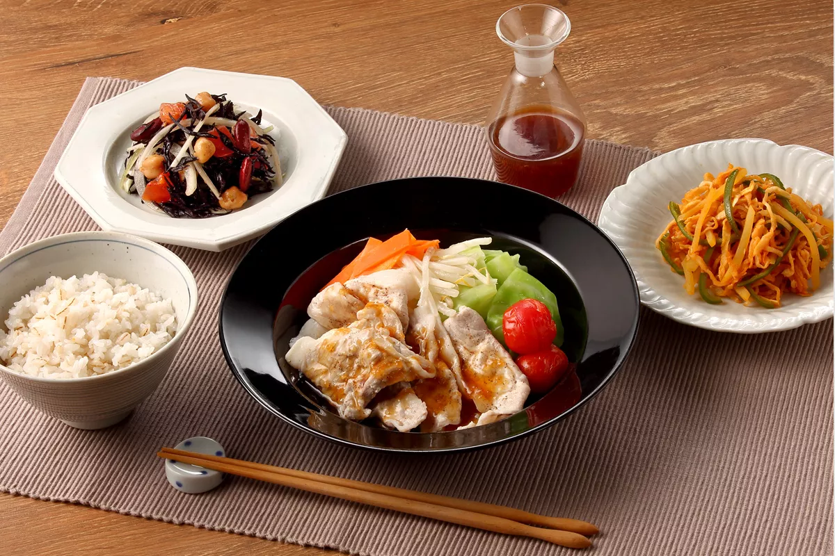 ひき肉と レタスのチャーハン レシピ コウ ケンテツさん みんなのきょうの料理