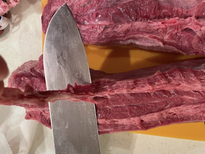 牛タンは丸ごと買え！炊飯器で作る「ゆでタン」があまりに美味くて巨大肉塊が秒で消えた - ぐるなび みんなのごはん