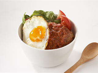 お手軽絶品ソースで☆ロコモコ丼 by クマソバクックパッド簡単おいしいみんなのレシピが392万品