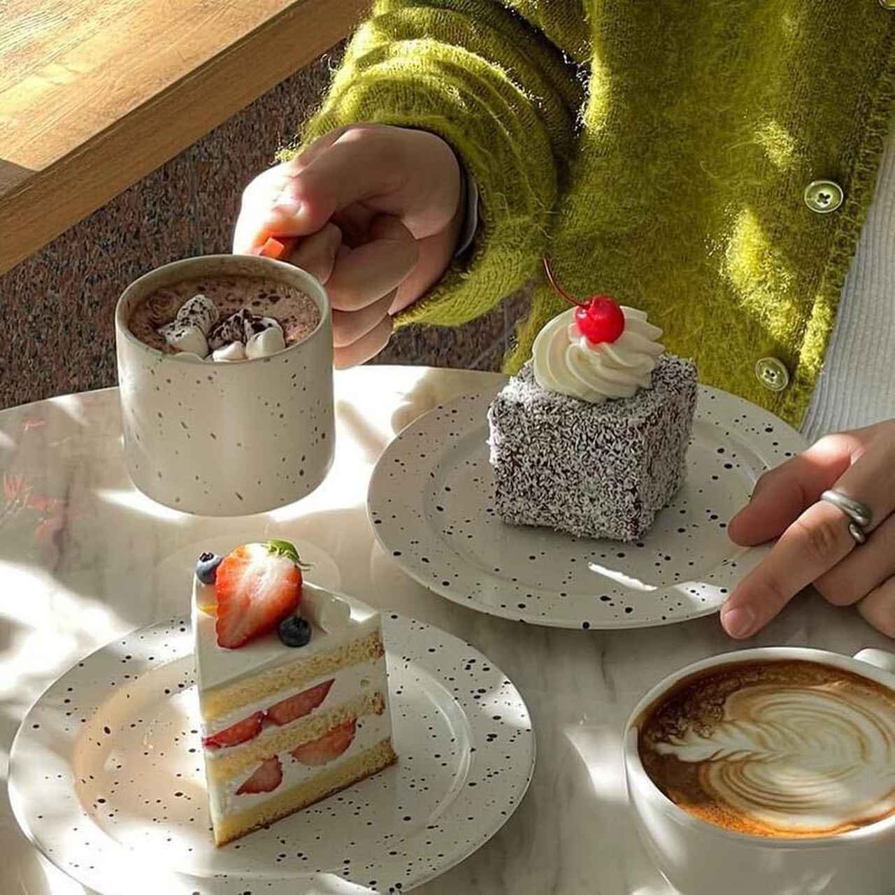 楽天市場 SKON スコン デザートグラス グラス スイーツ デザート アイスクリーム コンポート皿 ガラス カップ おしゃれ レトロ 食器 パフェかき氷 おうちカフェ ステム 耐熱: FAVRAS ファブラス 雑貨＆ギフト