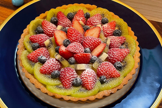 ぶどうといちごのタルト&手作りバースデーグッズ♡ : かわいいおべんとう