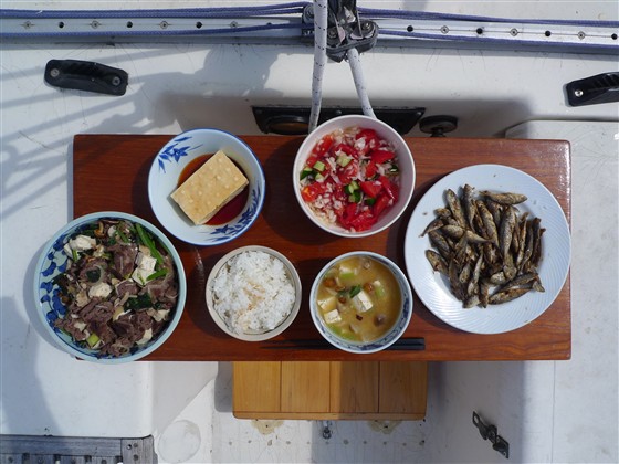 ダイニング 船内へようこそロイヤル・カリビアン・クルーズ日本語公式サイト