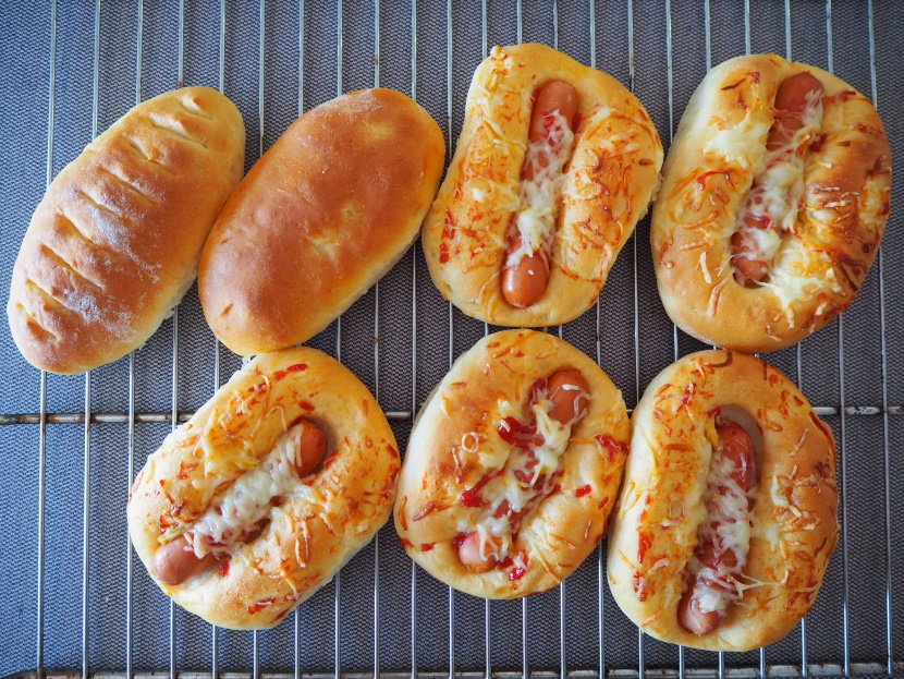 ふかふか♪ベーコンとチーズのちぎりパン
