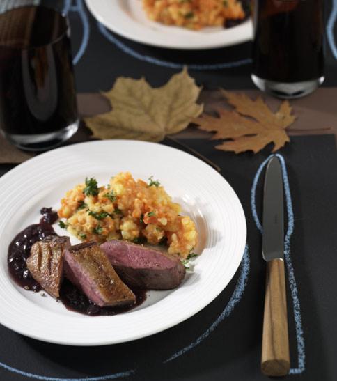 黒胡椒と蜂蜜を纏った鴨胸肉のロースト ほろ苦いオレンジソース 温かい野菜を添えて コースメニューB