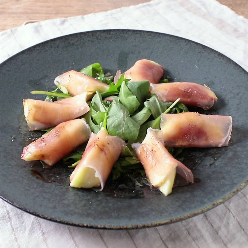 生ハムとももふるの前菜 – ももがある