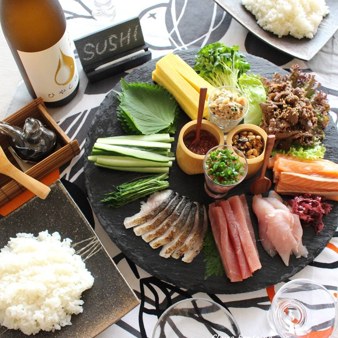 巻き寿司の巻き方 & 盛り付け練習 & 「レシピ開発チーム」kameyo 料理家 かめ代