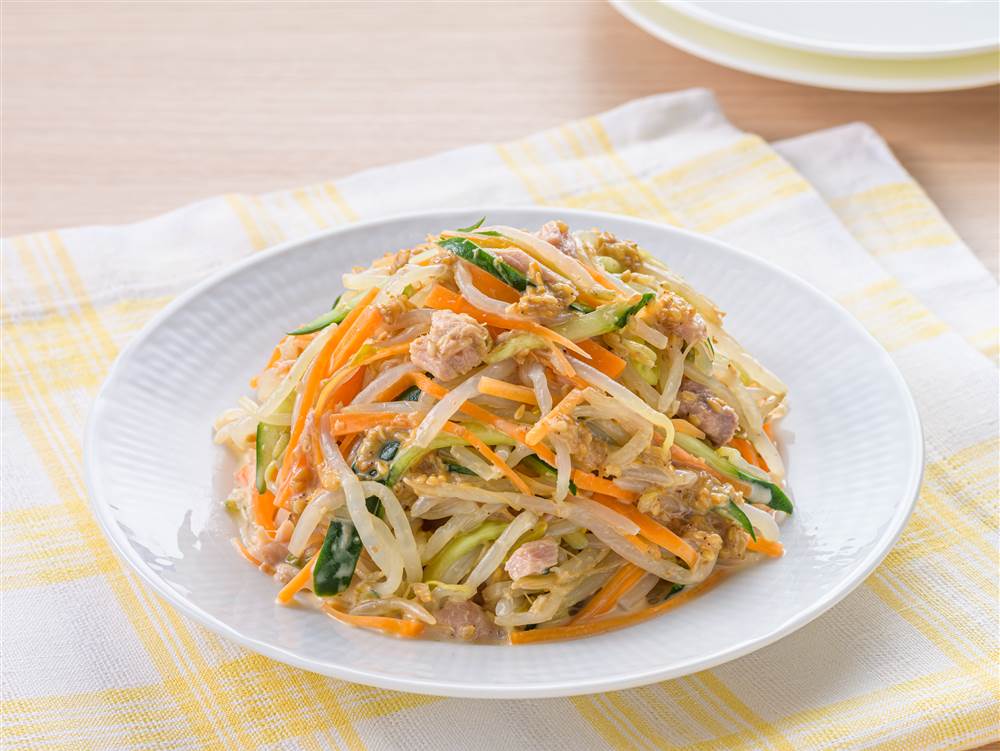 トマトケチャップでもやしとツナの玉子炒め