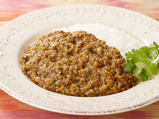カレー粉で作る野菜のキーマカレ