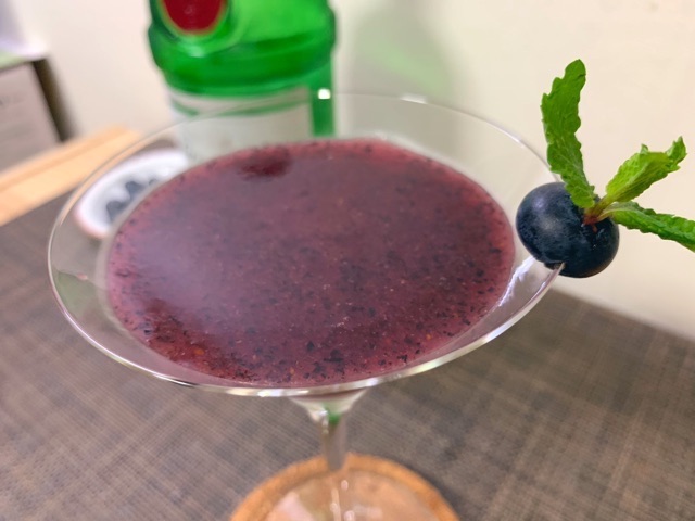 ミキサーで簡単！ブルーベリーを使ったカクテル ヨーグリートブルーベリーミルク は濃厚フルーティーコレカラノート KOREKARA-NOTO