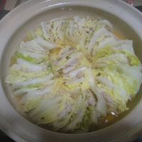 白だしで作る♪ 豚バラと白菜の簡単ミルフィーユ鍋