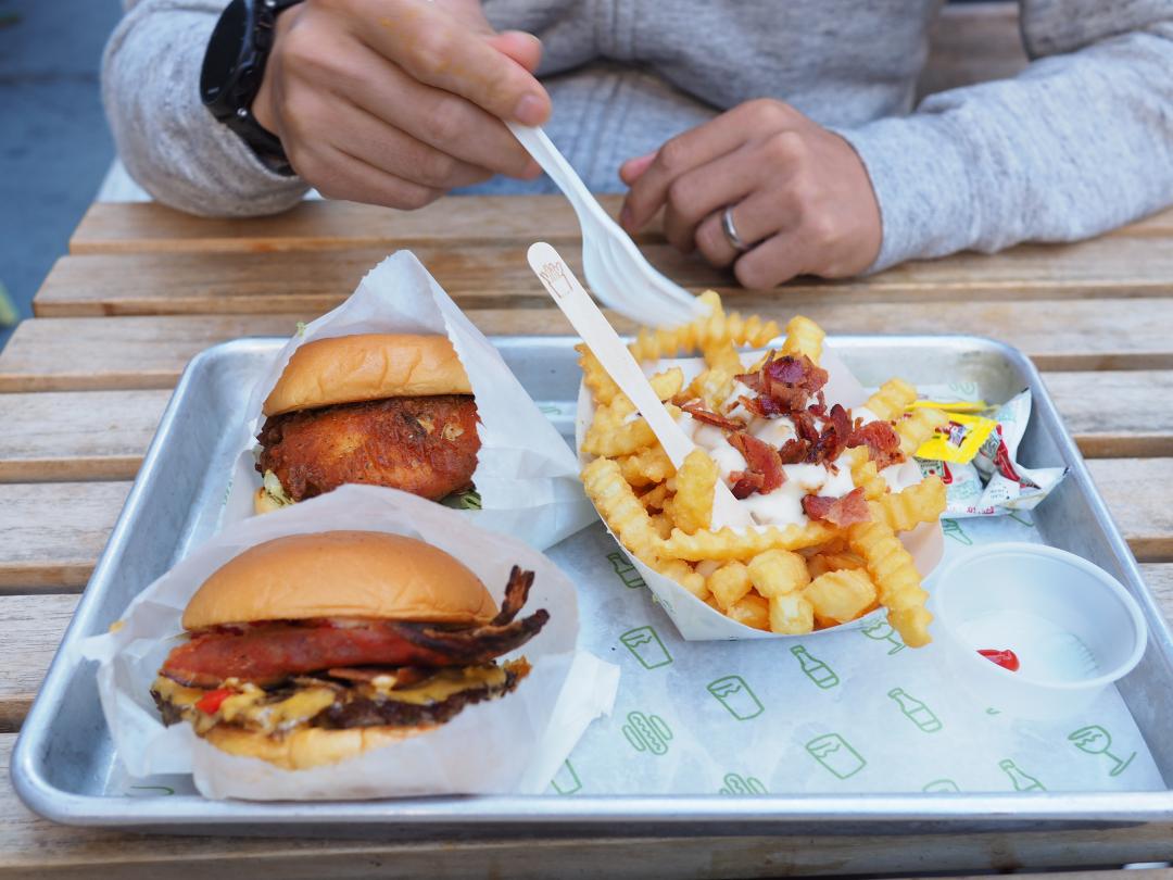 シェイクシャックの店舗 ニューヨーク発祥バーガー店