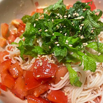 リュウジレシピ 何と「塩」不要！白だしが押し出してる「まるごとトマトそうめん」に挑戦！トマトたっぷり♡『あたらしい日日』こんな時代のニューノーマルな暮らし方。食と農、生活情報をお届けします