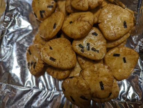 ロアンヌバニラ2枚おにぎりせんべい65円のお菓子詰め合わせ・セットおすすめのおやつセットおやつのポケット