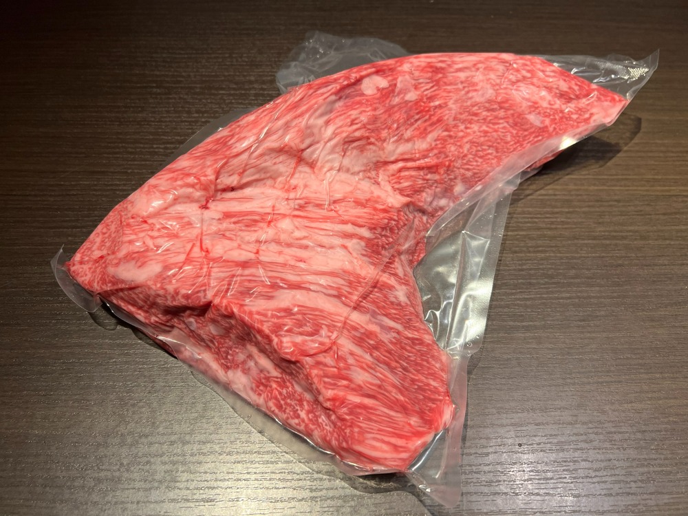 ふらの和牛A５牝 超特友三角 ミニステーキ１，４３ｋｇ