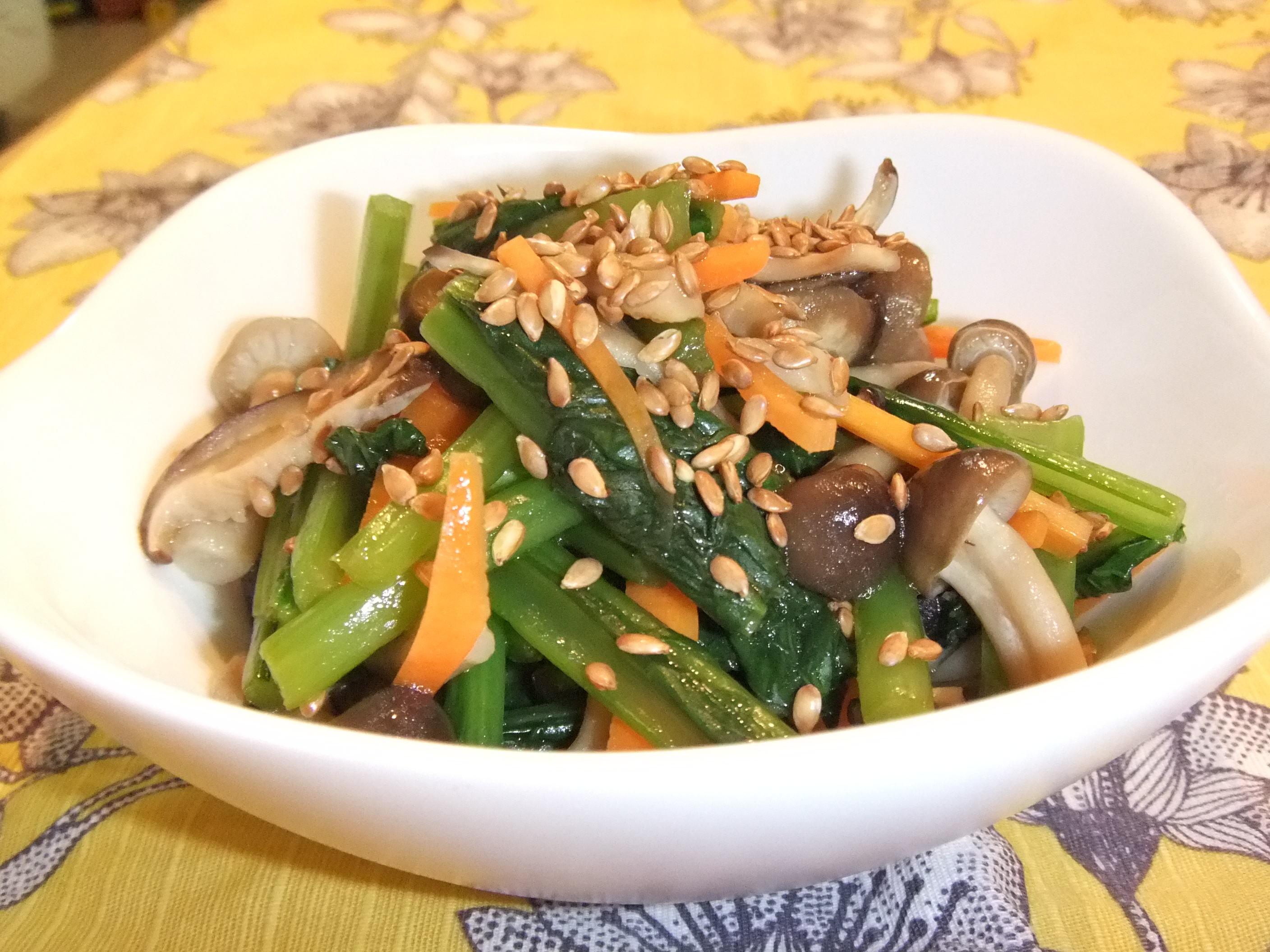 レンジで一発☆ 刻み生姜入り椎茸と長ねぎのナムル花ぴーのあてレシピ