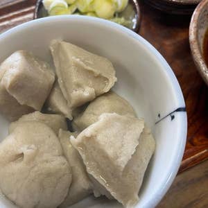 絶景！寝覚の床を浦島太郎伝説の『浦島堂』まで歩いてみた！日本五大名峡！木曽八景！史跡！名勝！天然記念物！中央アルプス国定公園！ 旅行VLOG、レビュー 満開の桜と木曽川のエメラルドグリーン！必見の風景