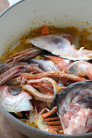 鯛の旨味が凝縮されたスープドポワソンを使ったスパゲッティSUeのブログ