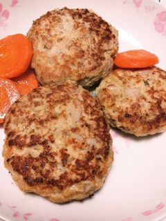 保育園給食 れんこんハンバーグ