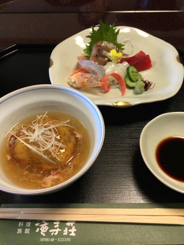 名勝「闘竜灘」を見下ろす老舗旅館でアユ料理を楽しみました』by トントンマン : 滝寺荘タキジソウ - 滝 料理旅館食べログ