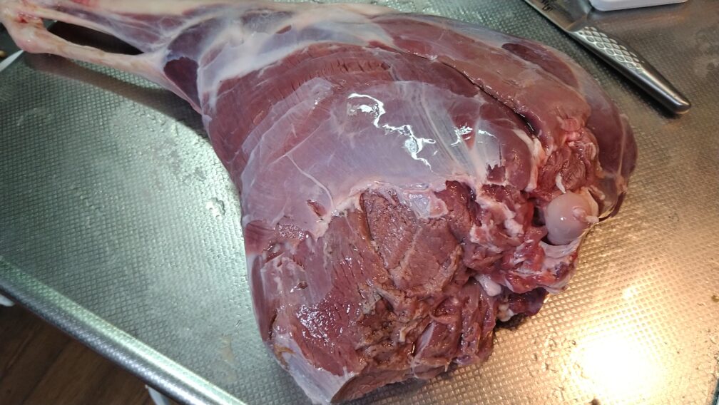 生ハムの作り方や製造方法、製造工程を詳しくご紹介