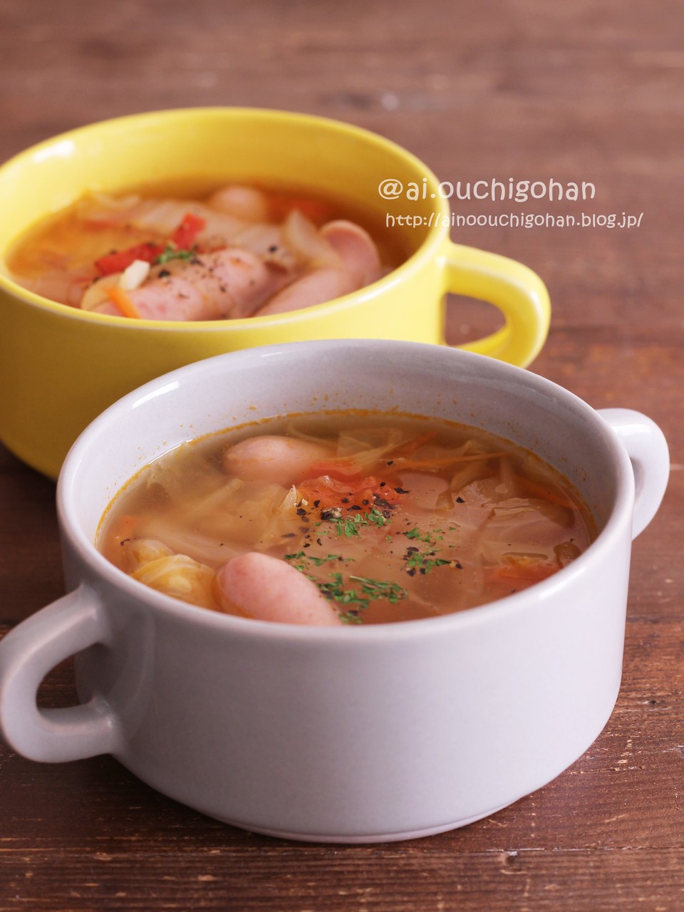 パンチェッタと白菜の簡単コンソメスープ by まなほ〜クックパッド簡単おいしいみんなのレシピが392万品