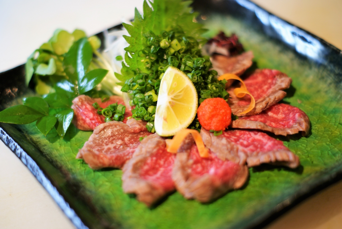 ごま豆乳スープのレタスしゃぶしゃぶ