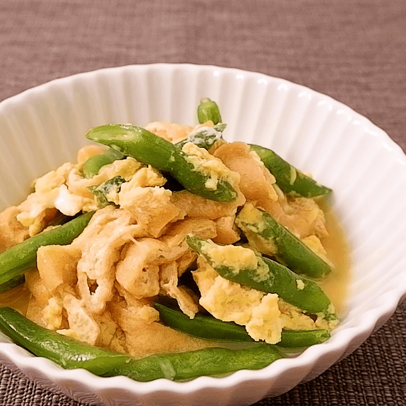 卵ふんわり♪ ごぼうと油揚げの卵とじ丼