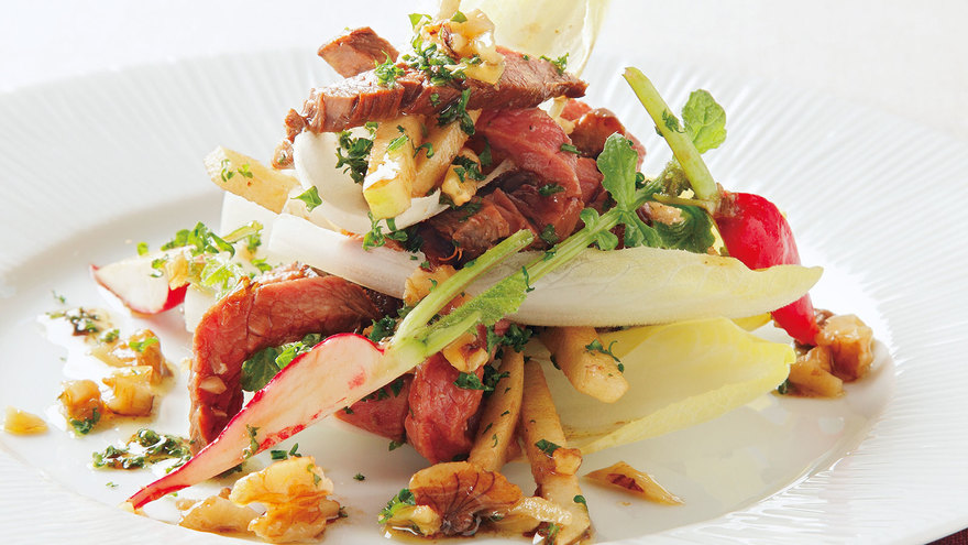 コモディイイダ歳時記レシピローストビーフサラダ