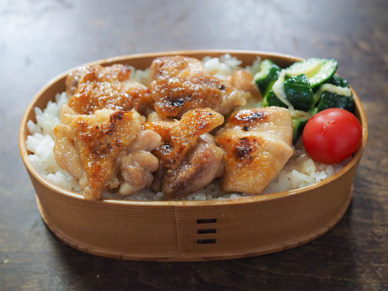 鶏の照り焼き弁当