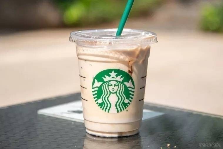 スタバ ホワイトモカのカロリーおすすめカスタマイズやカフェインの有無もTokyo Cafe